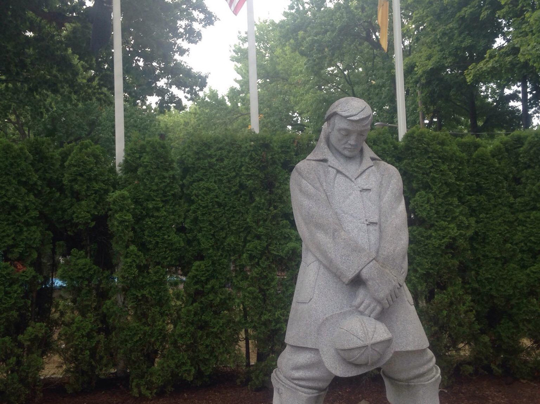 Firemen's Park-利堡必去景点