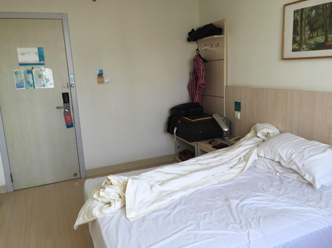 白玉兰酒店（上海吴淞国际邮轮宝杨路店）主图