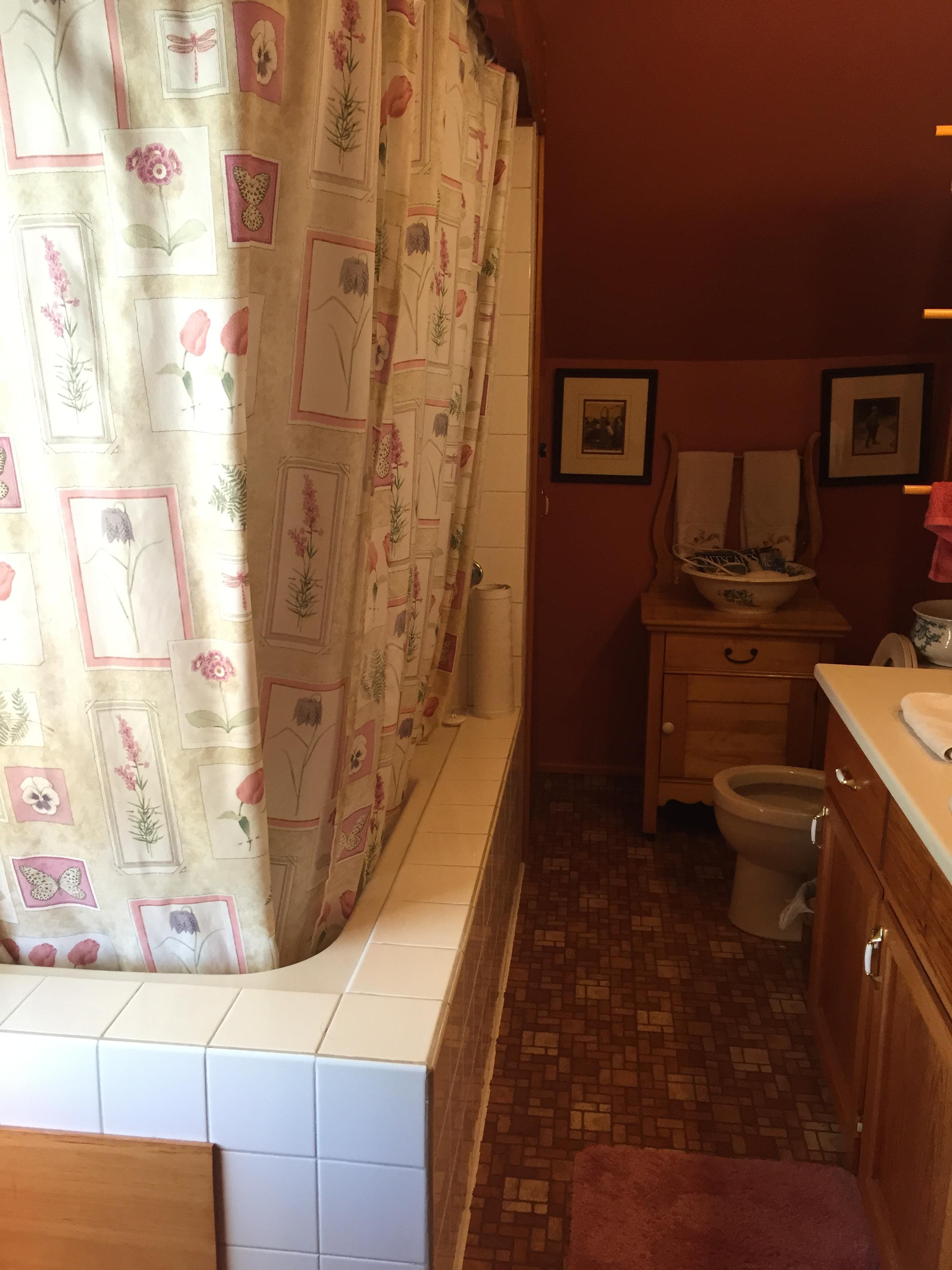 Baddeck Riverside Bed & Breakfast-浴室