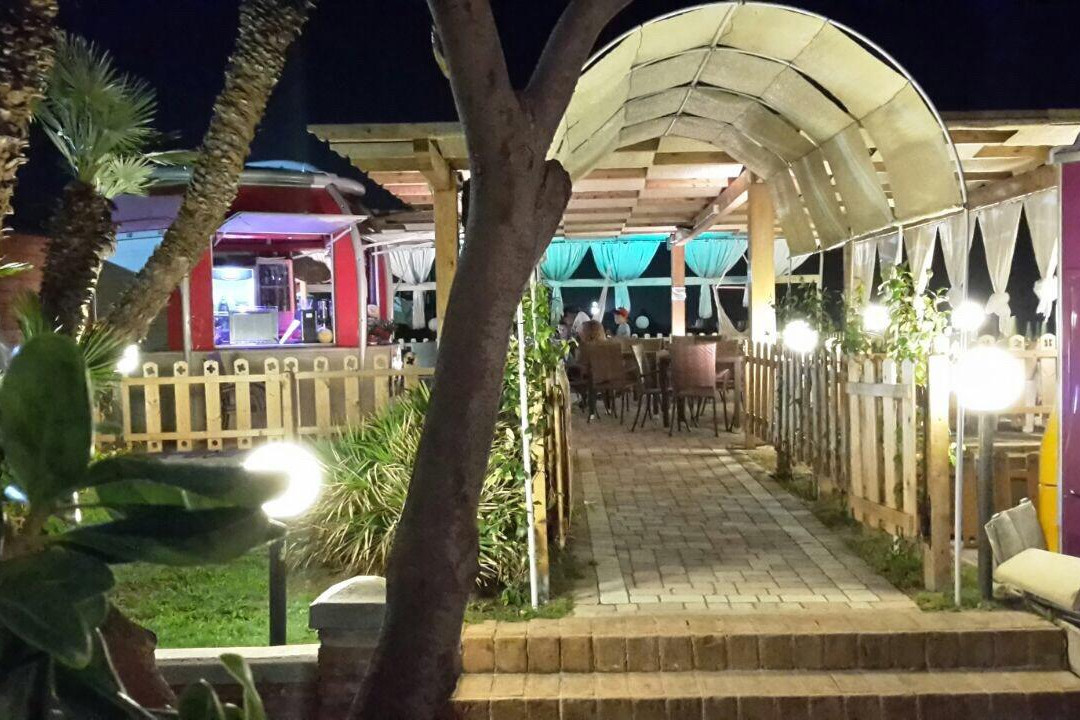Beach Bar Stabilimento Roma-Tor San Lorenzo必去景点