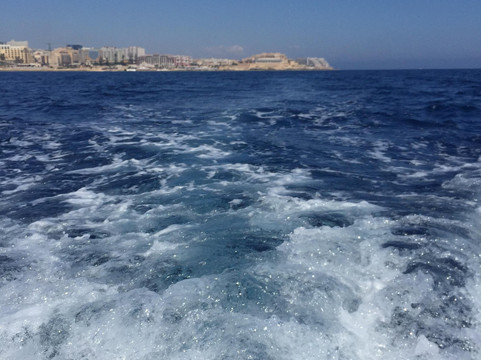 Malta Self Drive Boats-斯利马必去景点