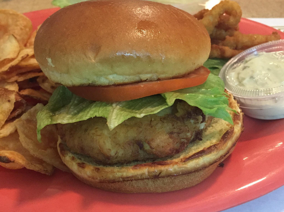 Colonial Bar & Grill