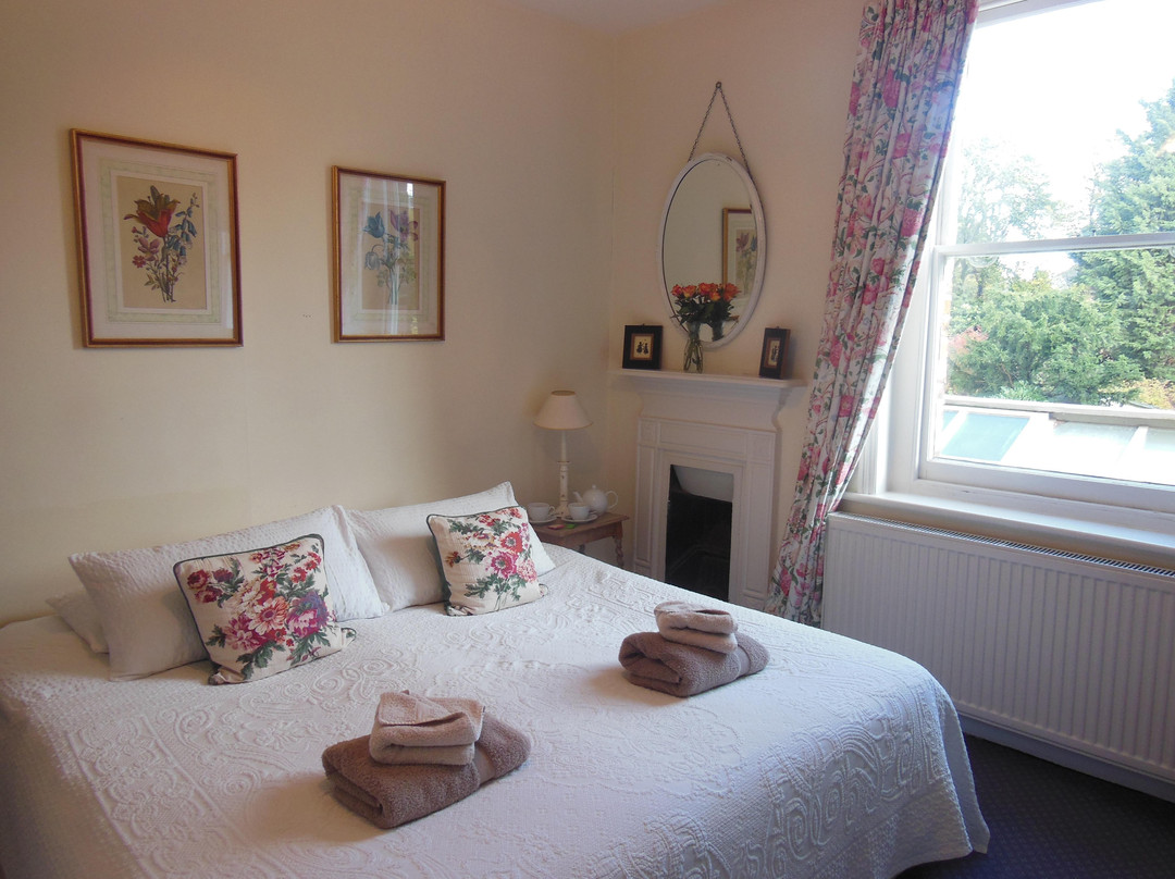 B&B London主图