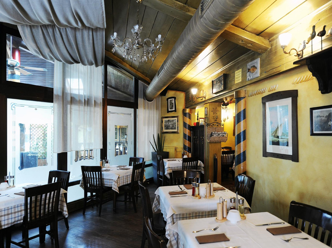 Brezovica酒店住宿-Garni Hotel Azur