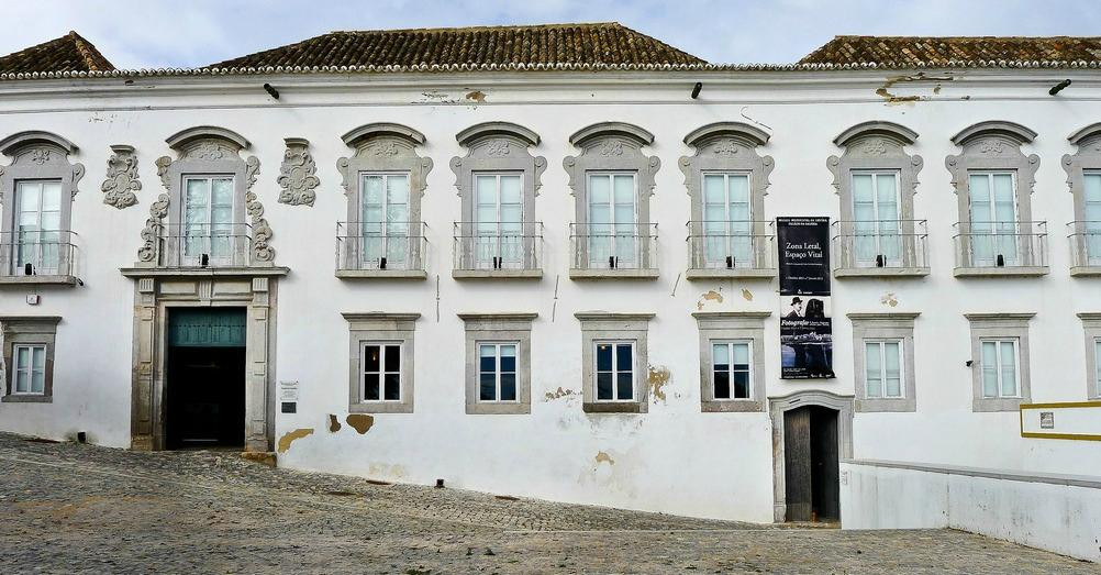 Palácio da Galeria-塔维拉必去景点