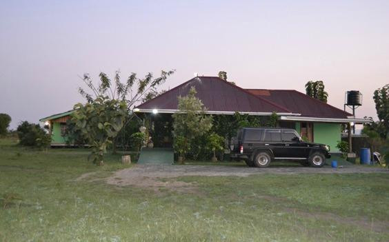Njovu Park Lodge/Campsite
