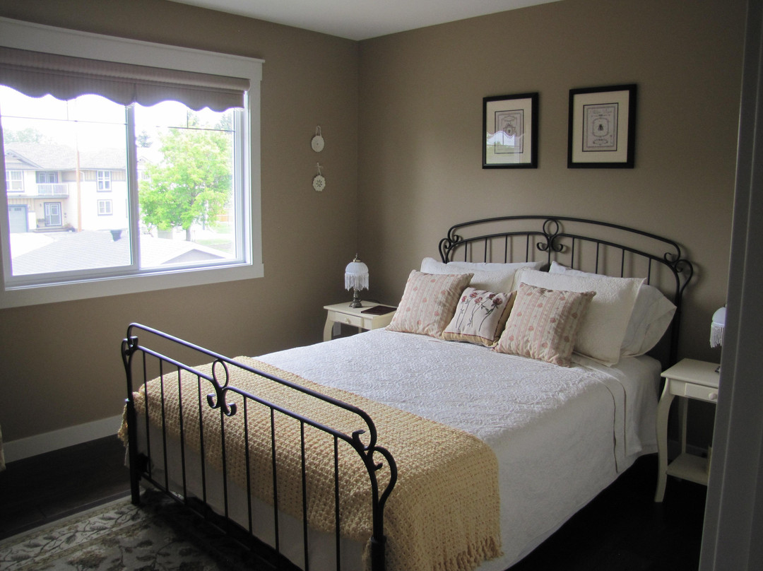 50th Avenue House Bed and Breakfast主图