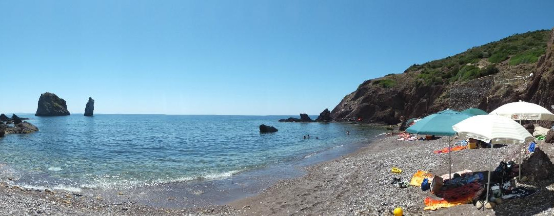 Spiaggia di Portu Banda-Nebida必去景点