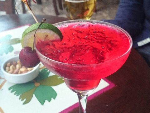 Cafe Barcelona-卡斯必去景点