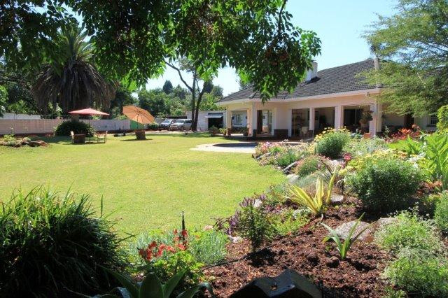 Mazowe酒店住宿-Powys Place