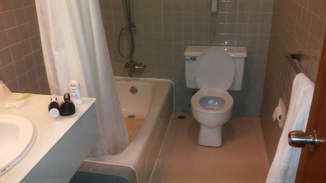 香港粤海酒店-浴室