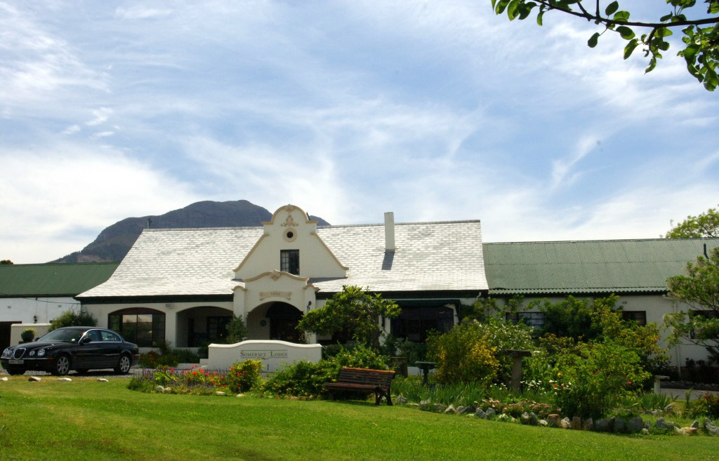 西索美塞酒店住宿-Somerset Guest Lodge
