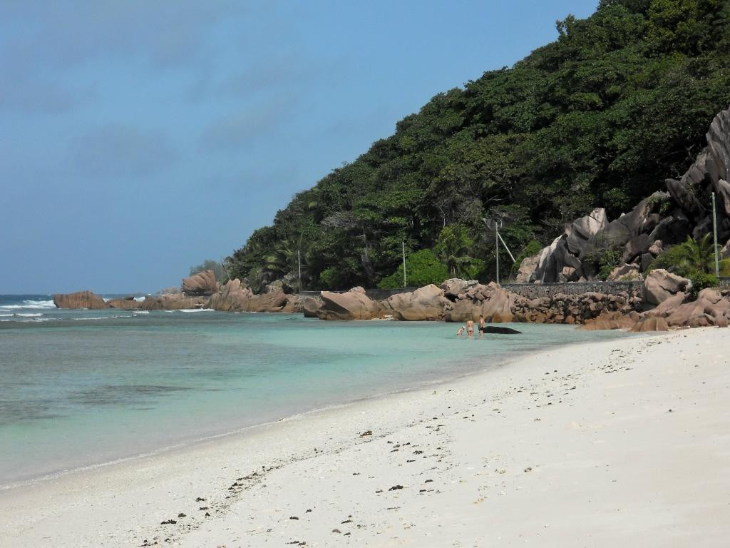 Anse Gaulettes Beach景点图片