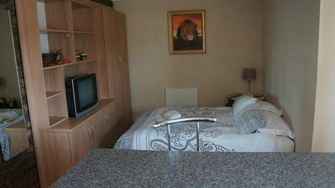 Travellers Nest Guesthouse & Conference Centre主图