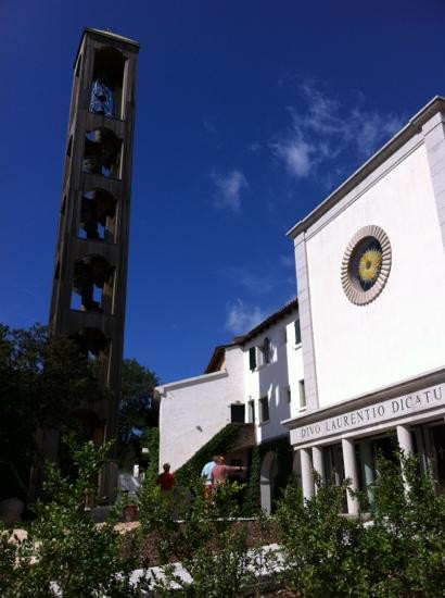 Chiesa San Lorenzo-Porto Rotondo必去景点