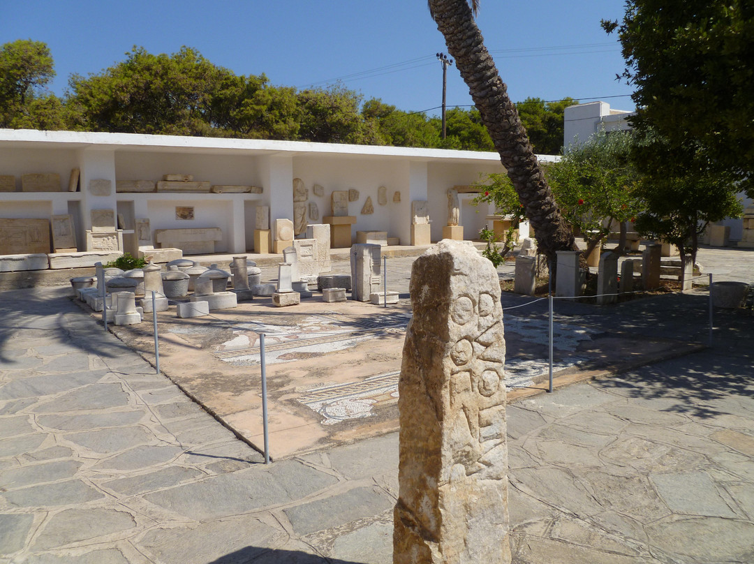 Archaeological Museum Parou景点图片