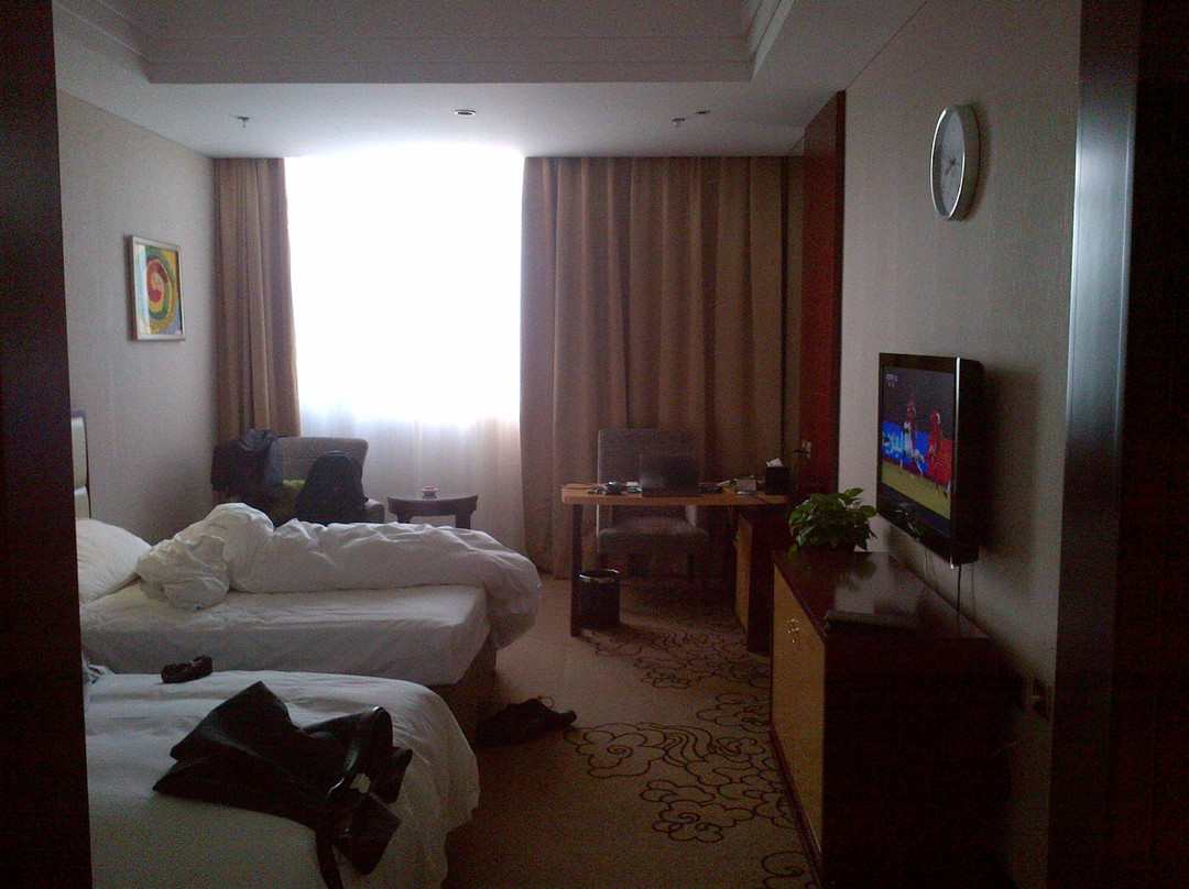 春雪四季酒店（人民医院将军衙署地铁站店）主图