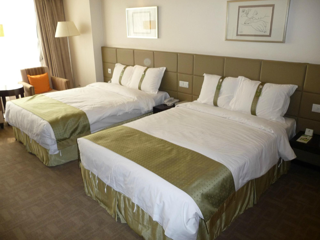 中环假日酒店主图