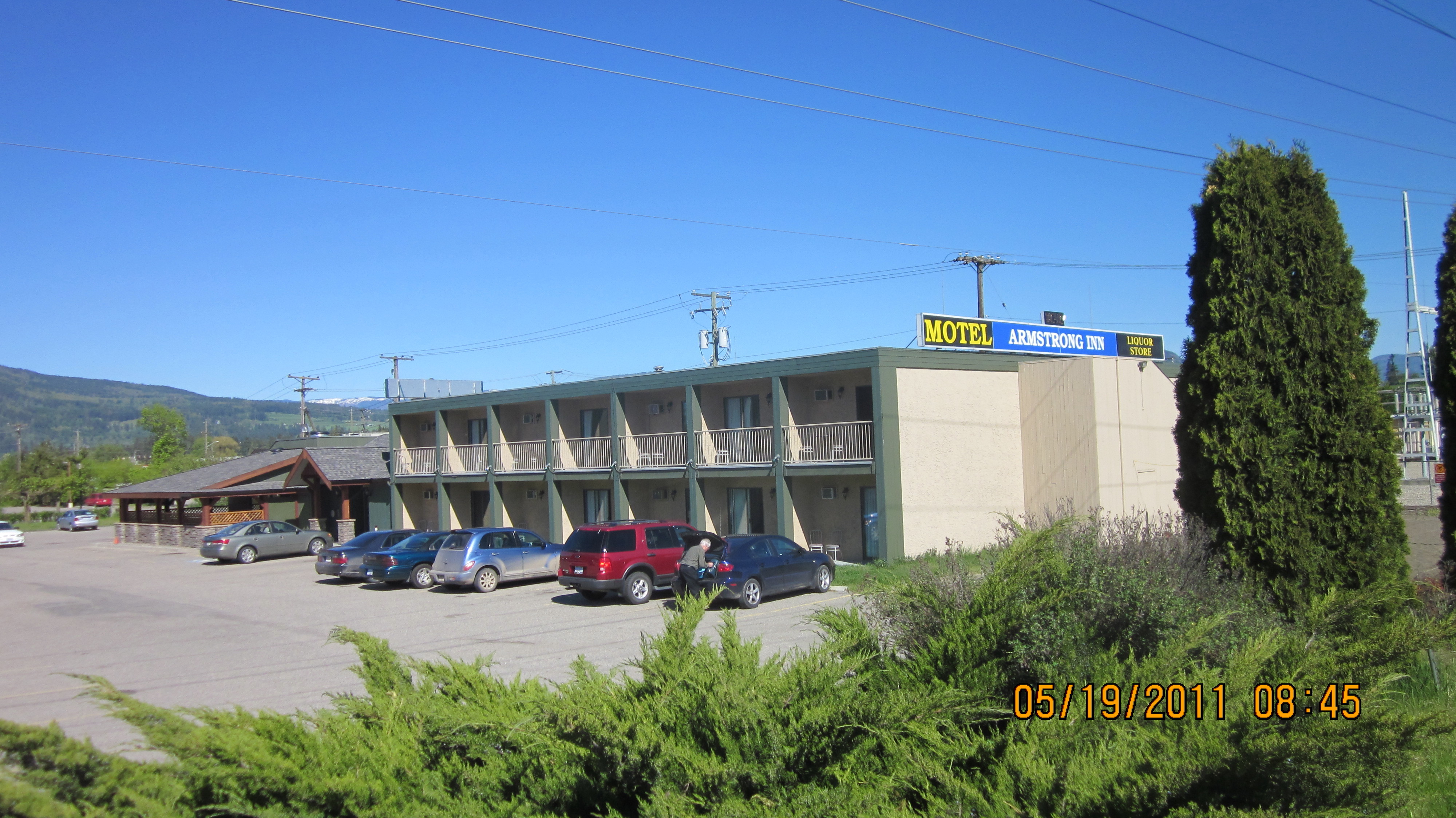 Armstrong Inn-官方