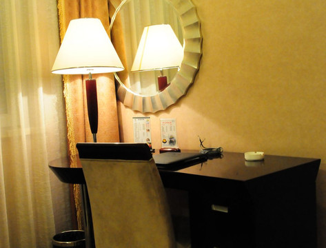 马可波罗商务酒店主图