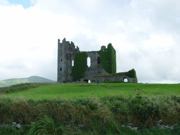 Ballycarbery Castle景点图片