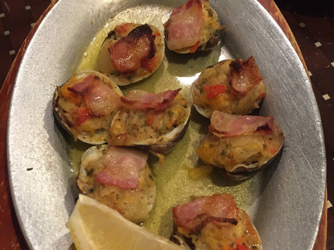 Hawthorne餐馆和美食-Enza's Restaurant