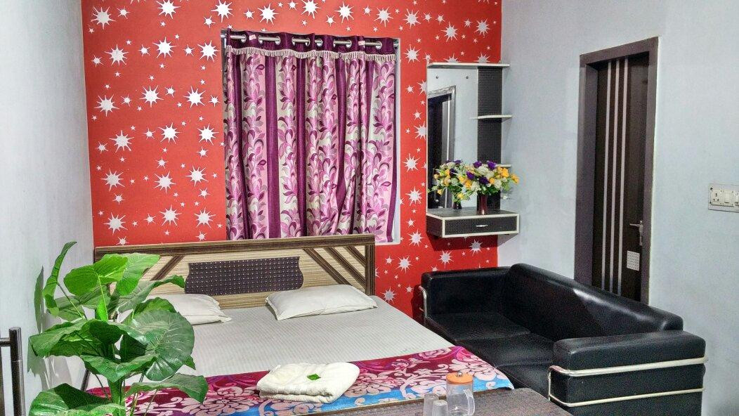 Mahaban Bangar酒店住宿-Hotel Radhika Palace