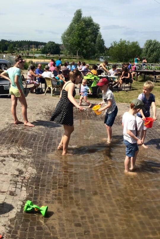 Melden餐馆和美食-Taverne Den Dronk