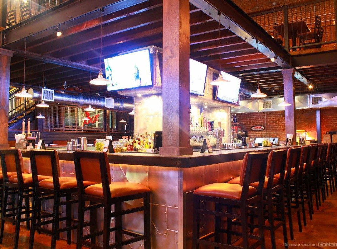 Local Kitchen & Craft Beer Bar