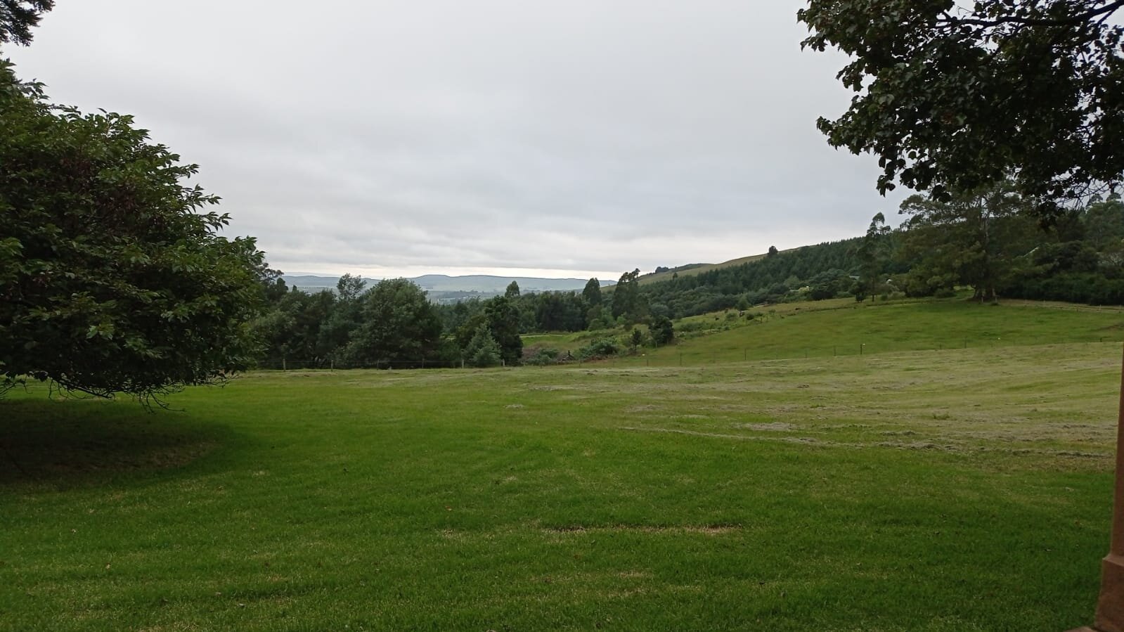 Halliwell Country Inn-官方