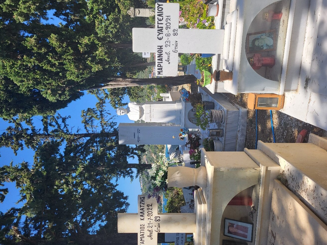 Skiathos Cemetery景点图片