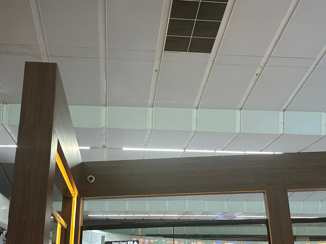 Encalm Lounge T3 Domestic Departure