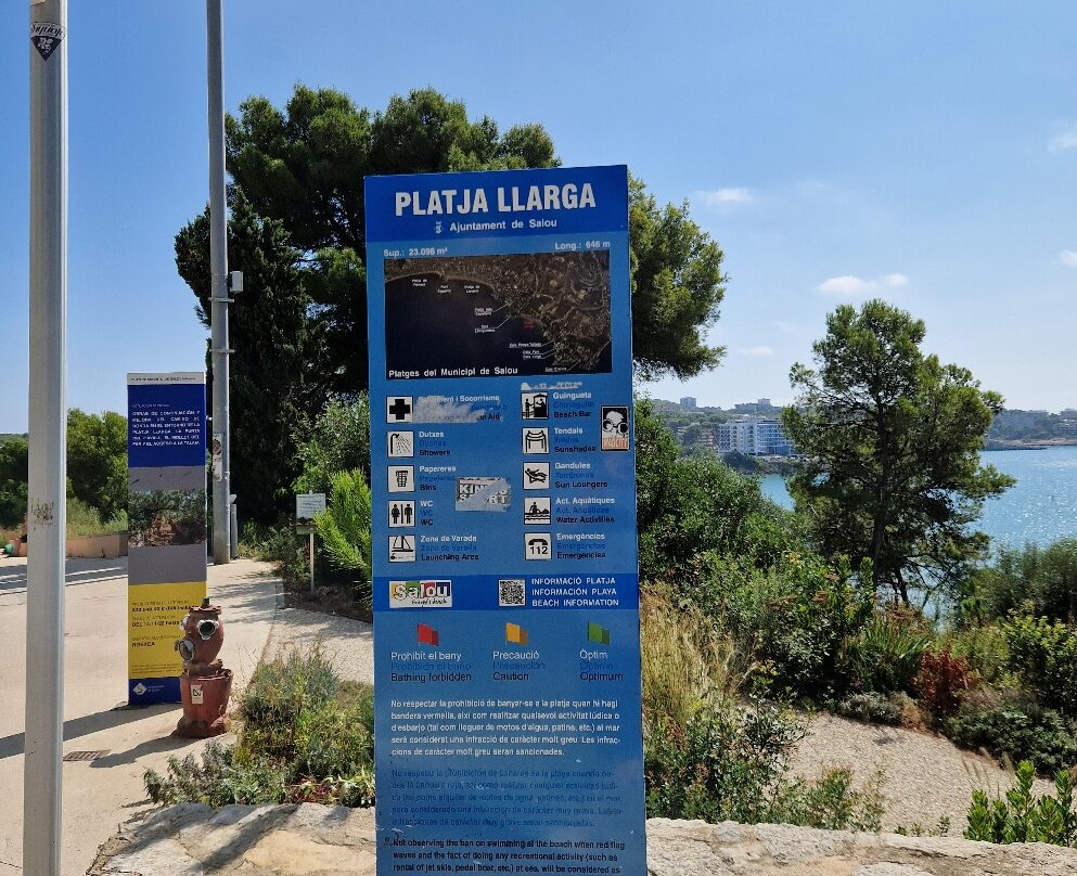 Llarga Beach景点图片
