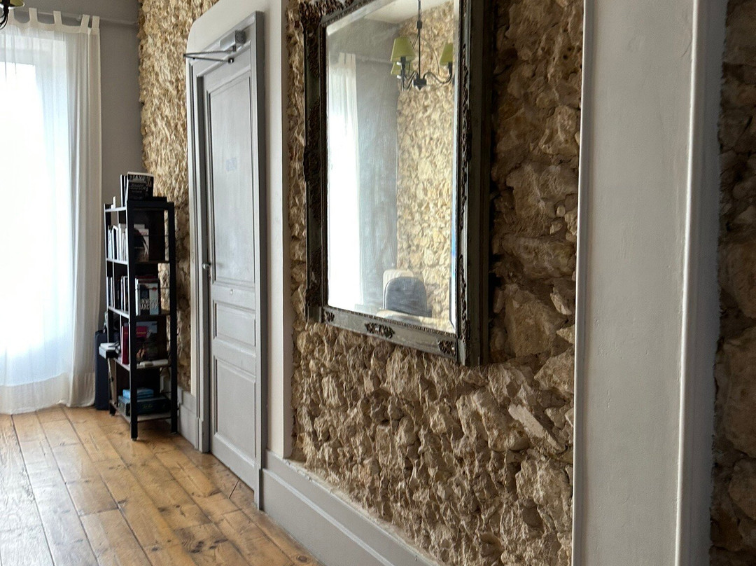 圣文森特之家酒店主图