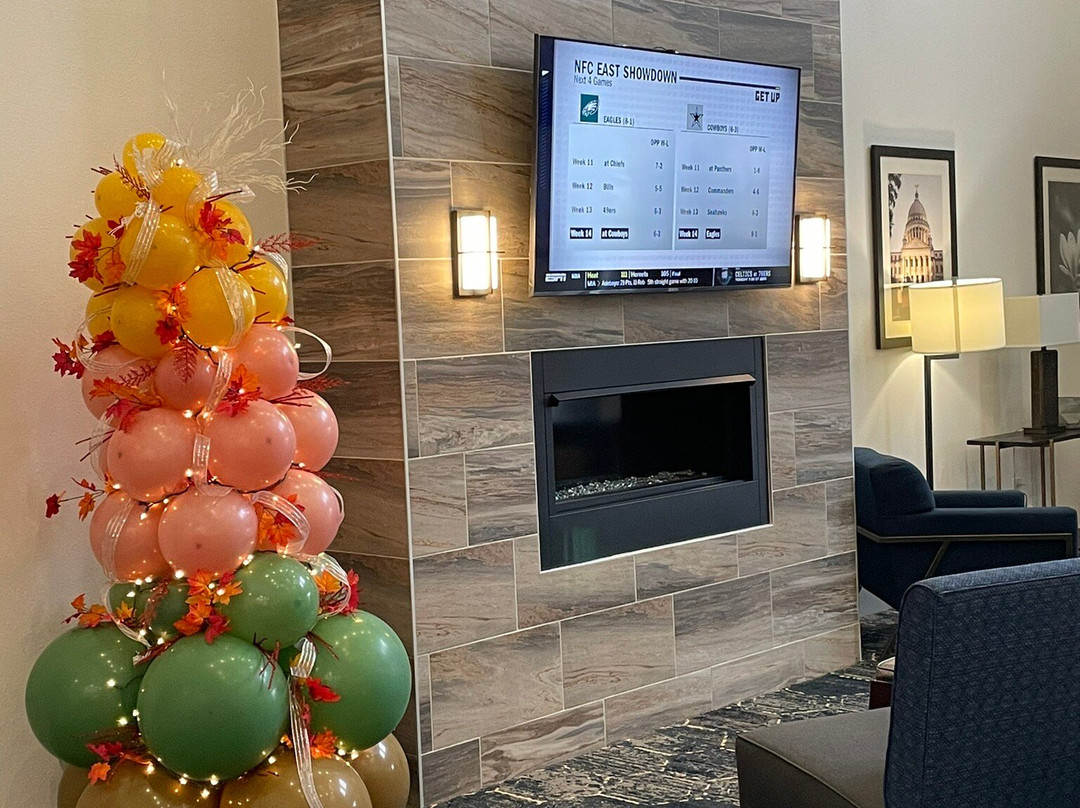 Comfort Suites主图