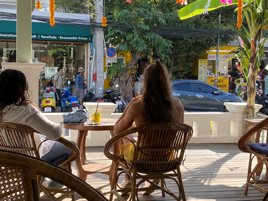 多占巴别墅旅馆主图