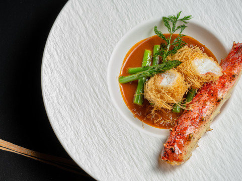 Suntory Japanese Cuisine & Whisky