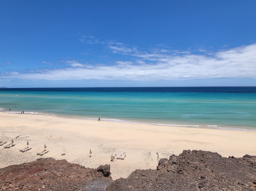 Playa de Mal Nombre景点图片
