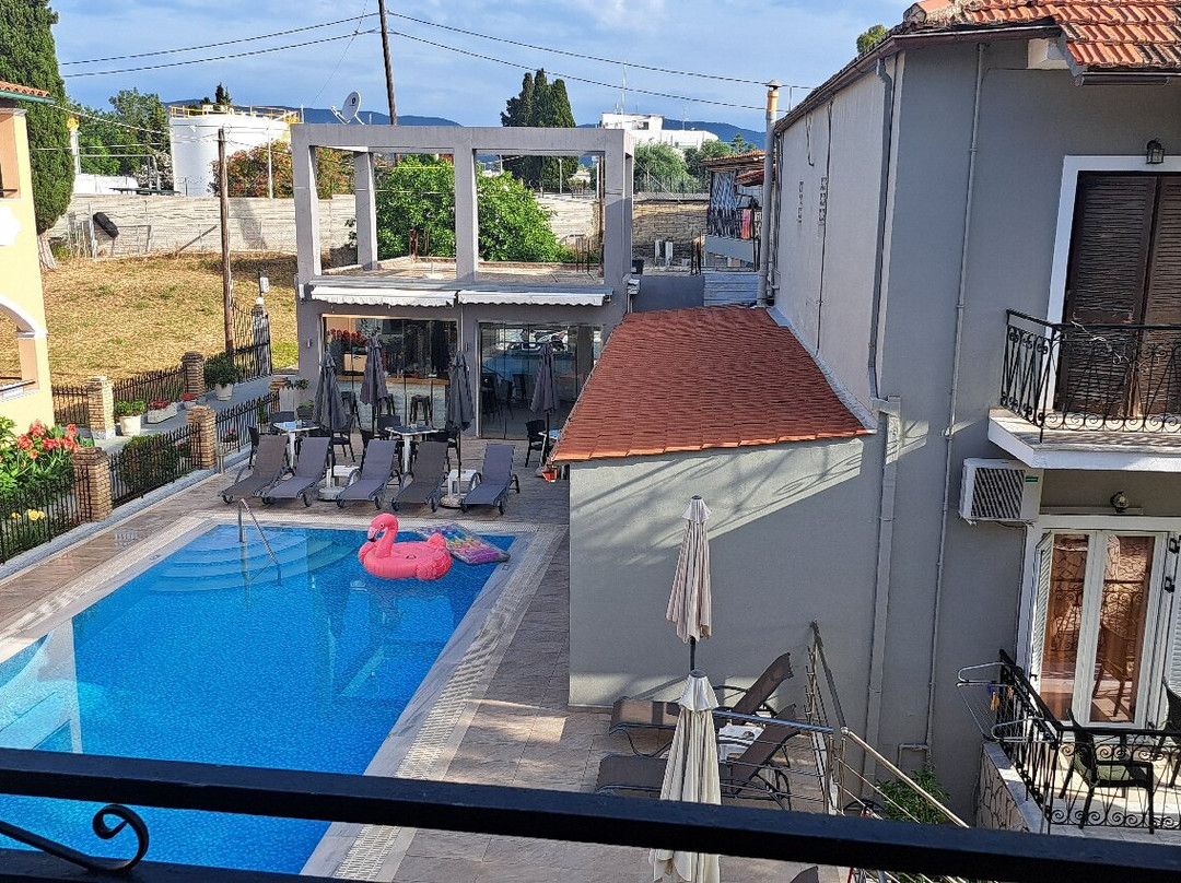 Dionisos Apartments主图