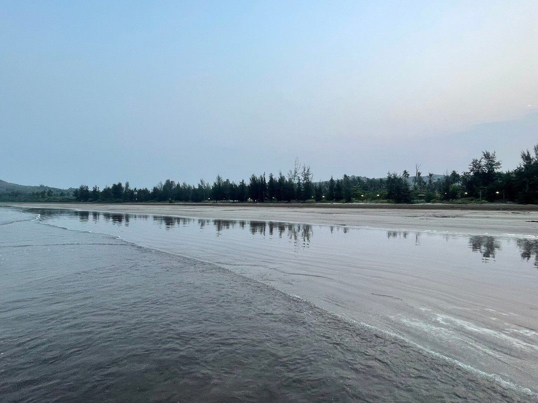 Shrivardhan Beach景点图片
