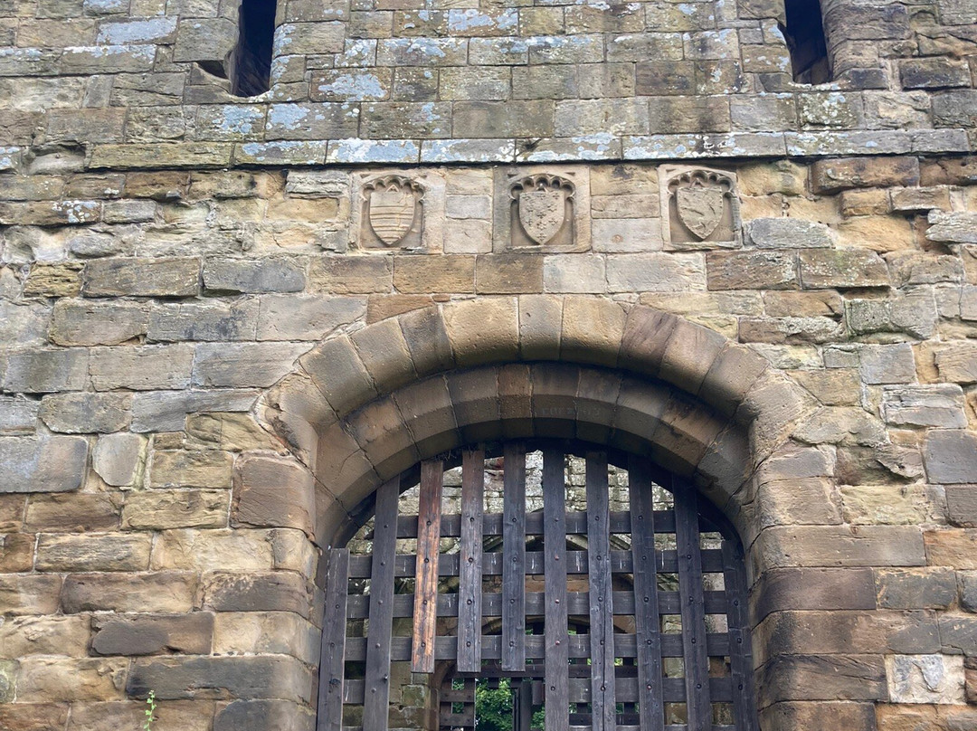 Whorlton Castle景点图片
