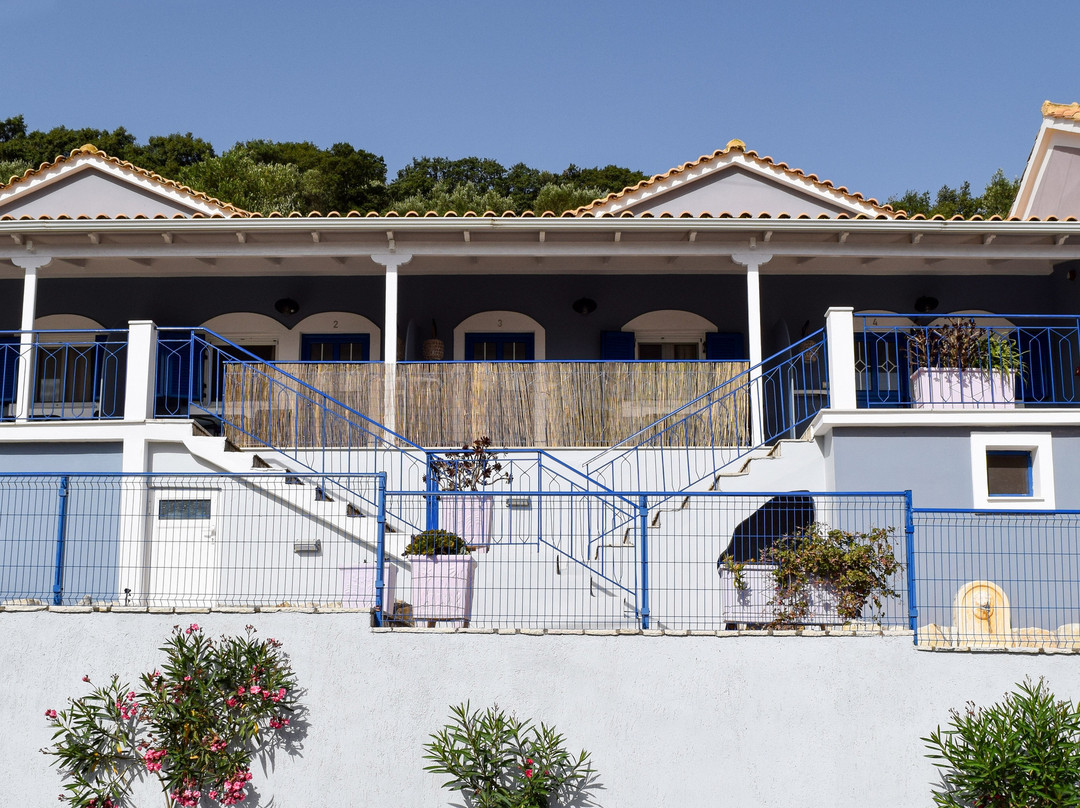 Val Di Compare Apartments主图