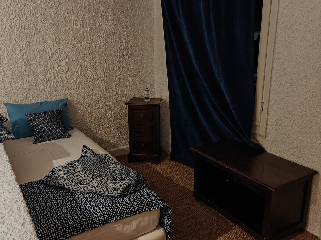 Lassion Golden Bay主图