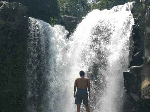 Made Suardana Bali Tours-沙努尔必去景点