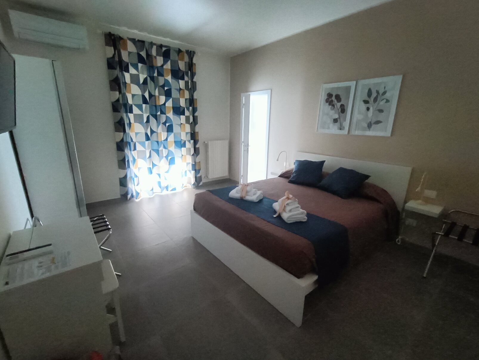 B&B m'ama non m'ama-官方