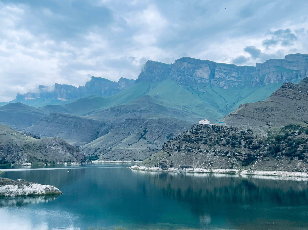Ullu Gizhgit lake景点图片