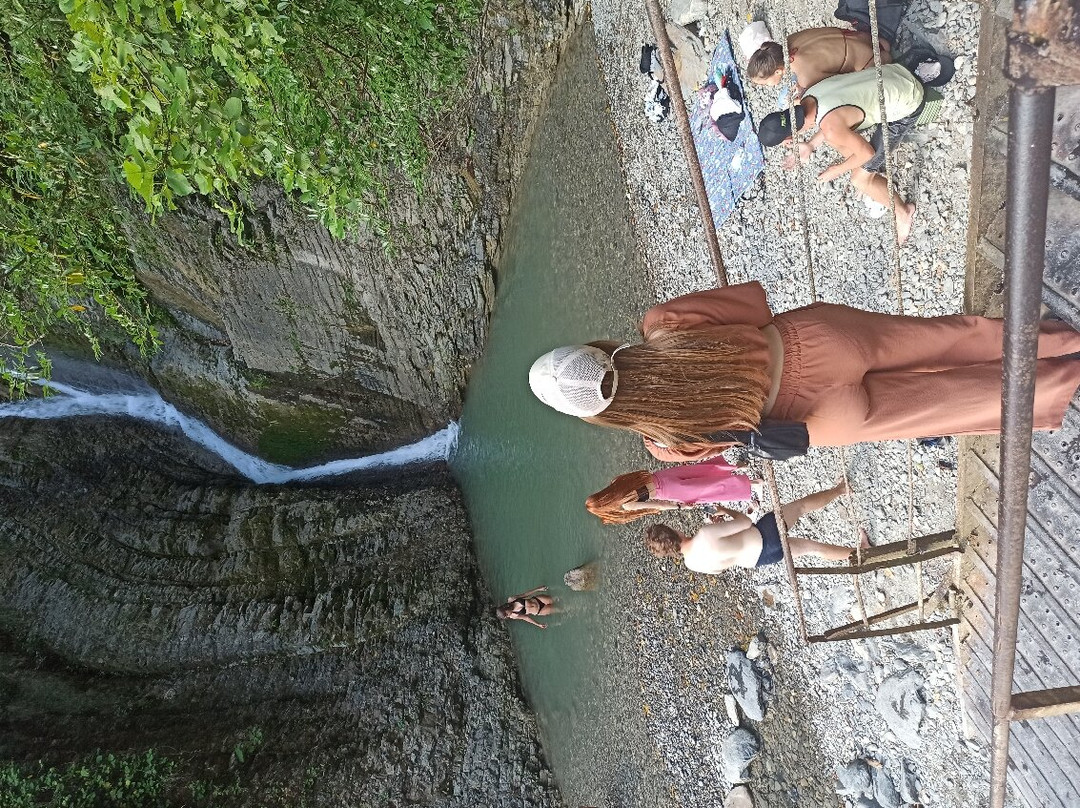 Orekhovsky waterfall景点图片