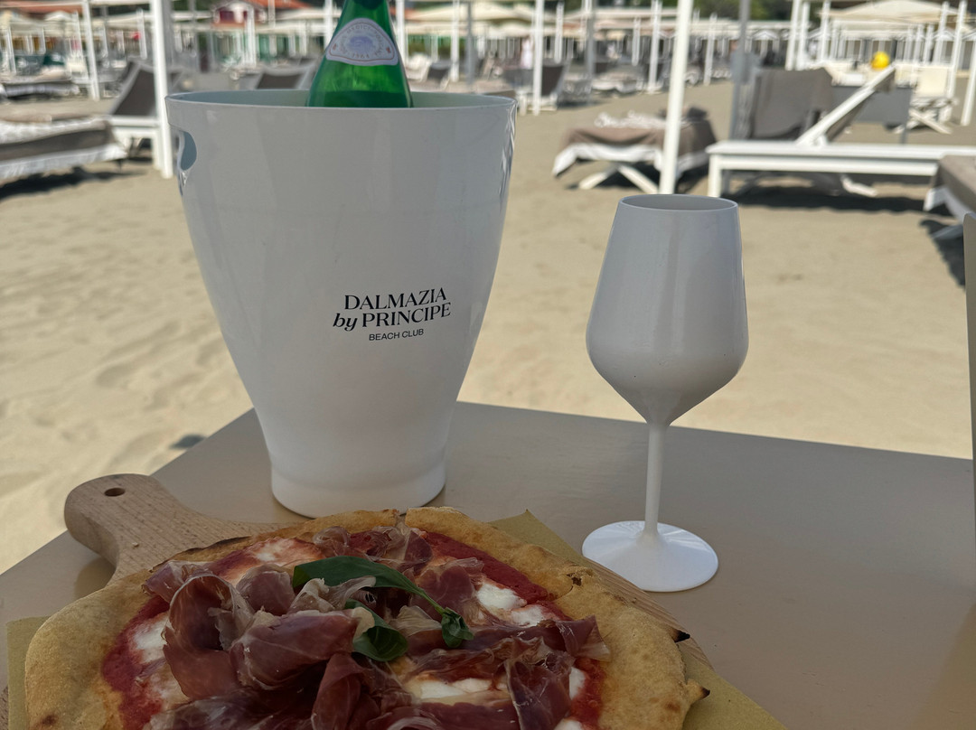 Bagno e Ristorante Dalmazia-福尔泰德伊马尔米必去景点