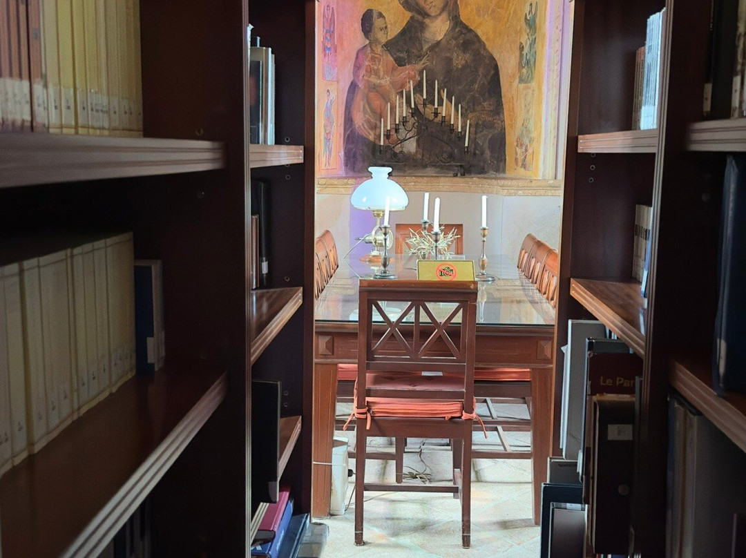 Sevim and Necdet Kent Library-巴勒克西尔必去景点