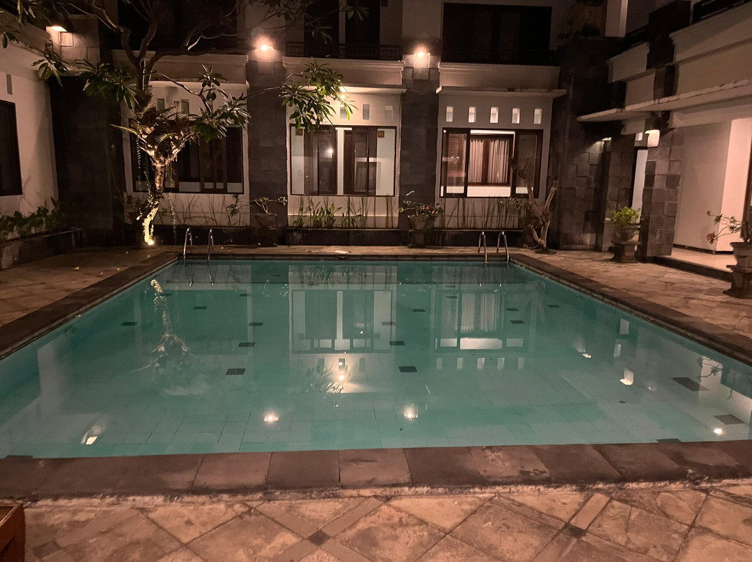 镭射水疗中心酒店主图